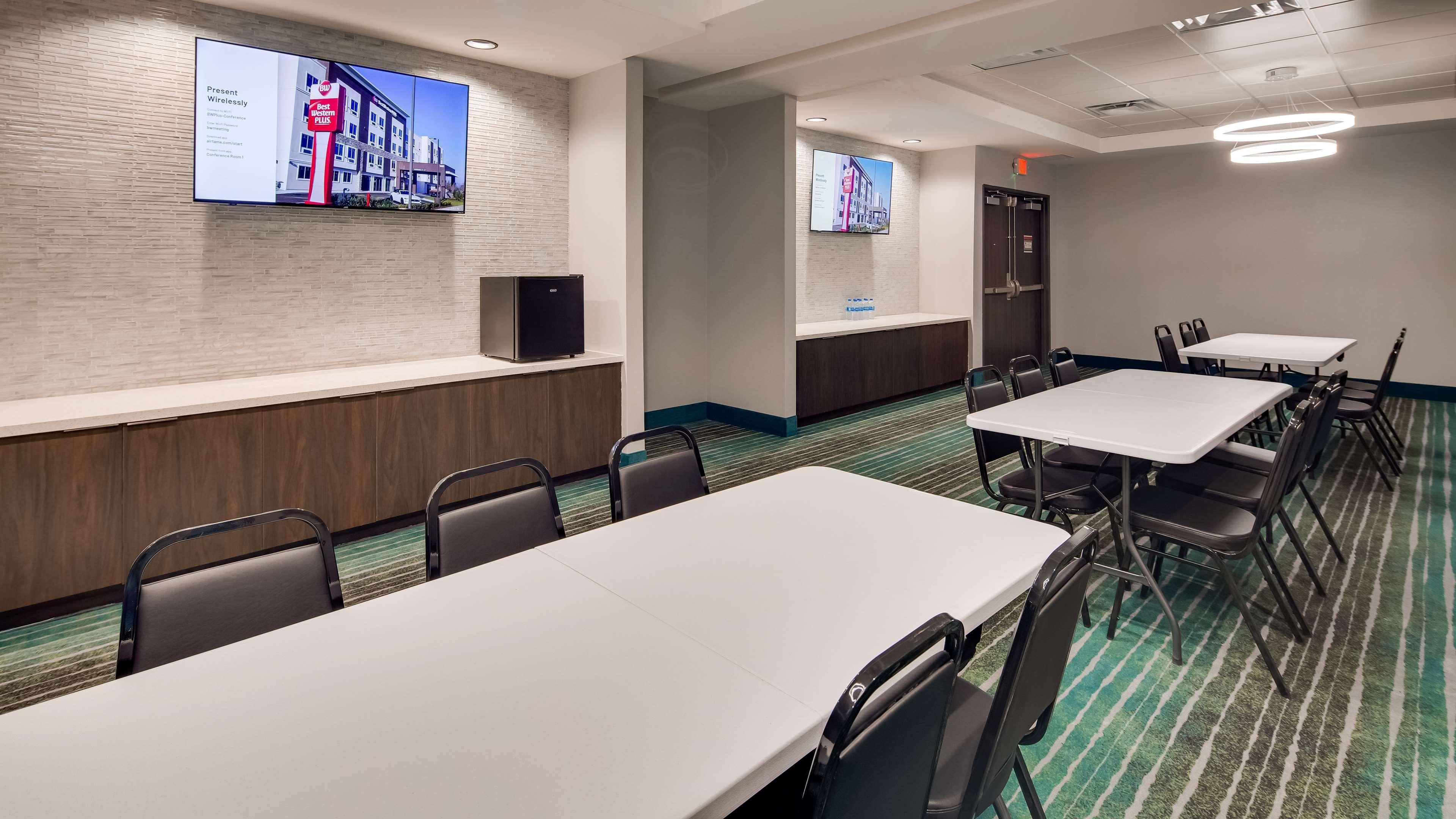 Best Western Plus Louisville North Clarksville  Exterior foto